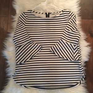 Navy  and white 3/4 bell sleeve top!